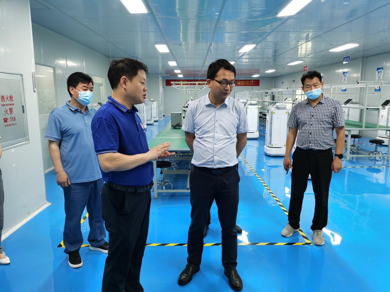 Leaders from Shishou City, Hubei Province Visited One Heart On Medical Intelligence(pic7)